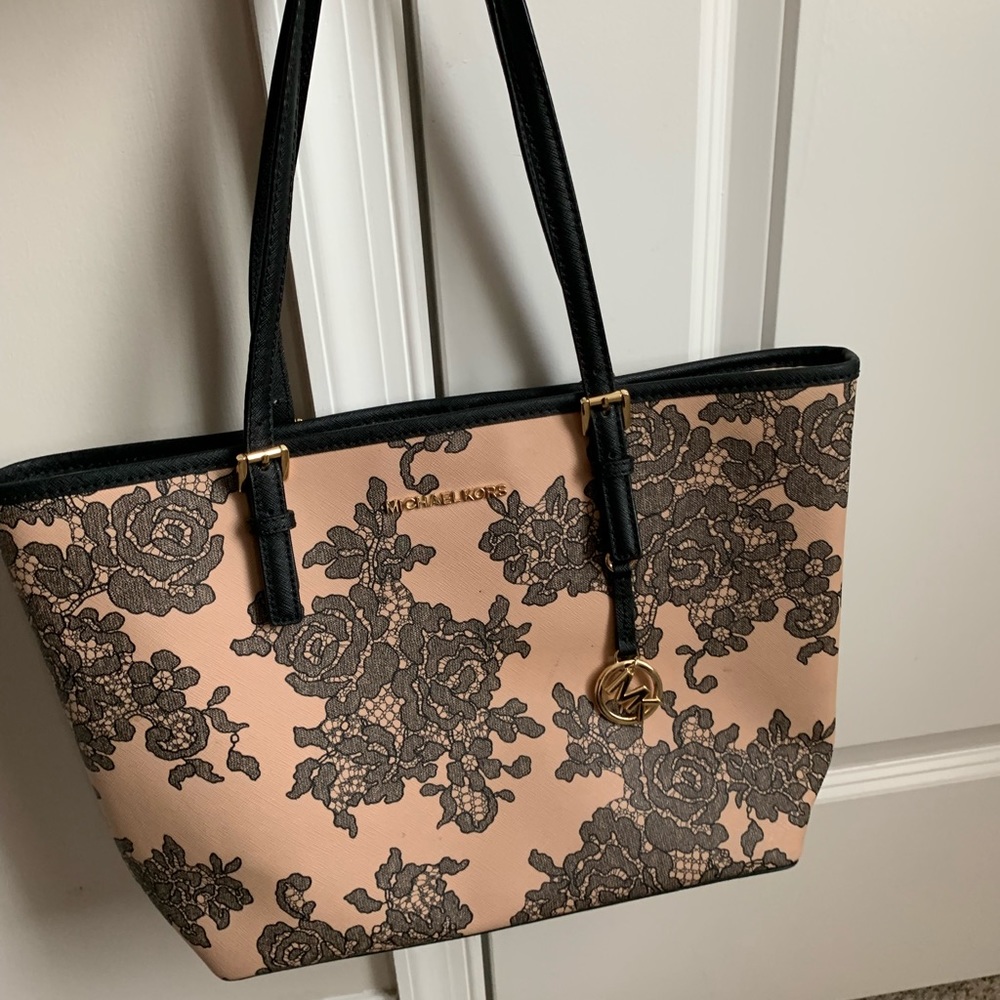 Michael Kors purse